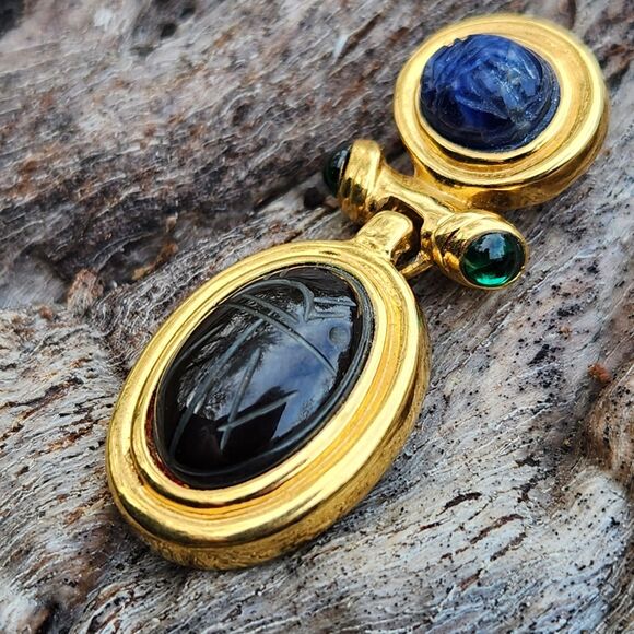 Vintage Givenchy Gold Tone Scarab Sodalite Green Glass Egyptian Revival Pendant - Picture 2 of 7